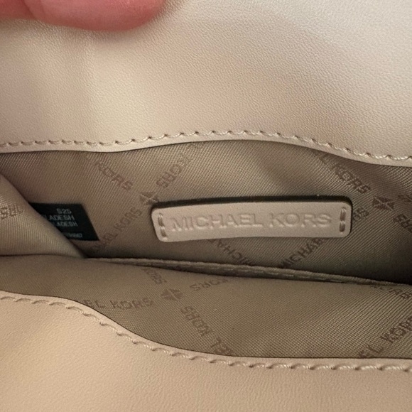 Michael Kors Cream and Pink Mini Bag - Picture 9 of 16